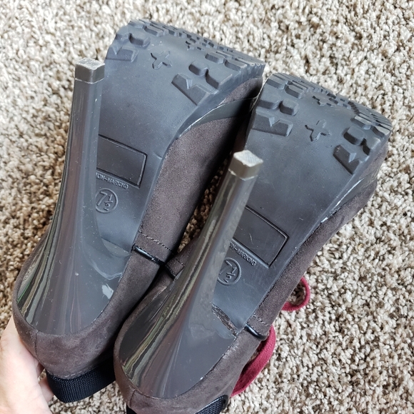 NWOT Xhilaration Stiletto Lace Up Boots - Picture 4 of 7